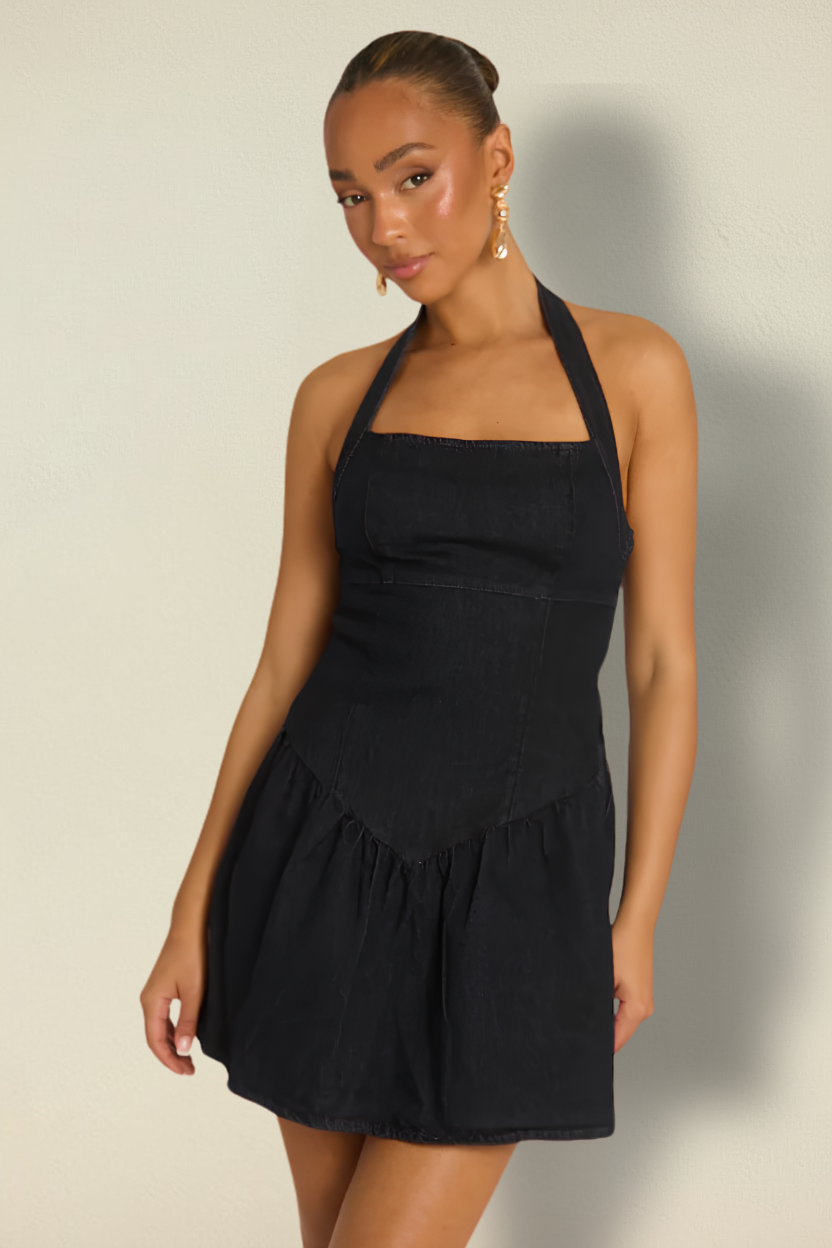 Selene – Vestido Mini Halter Ajuste Favorecedor