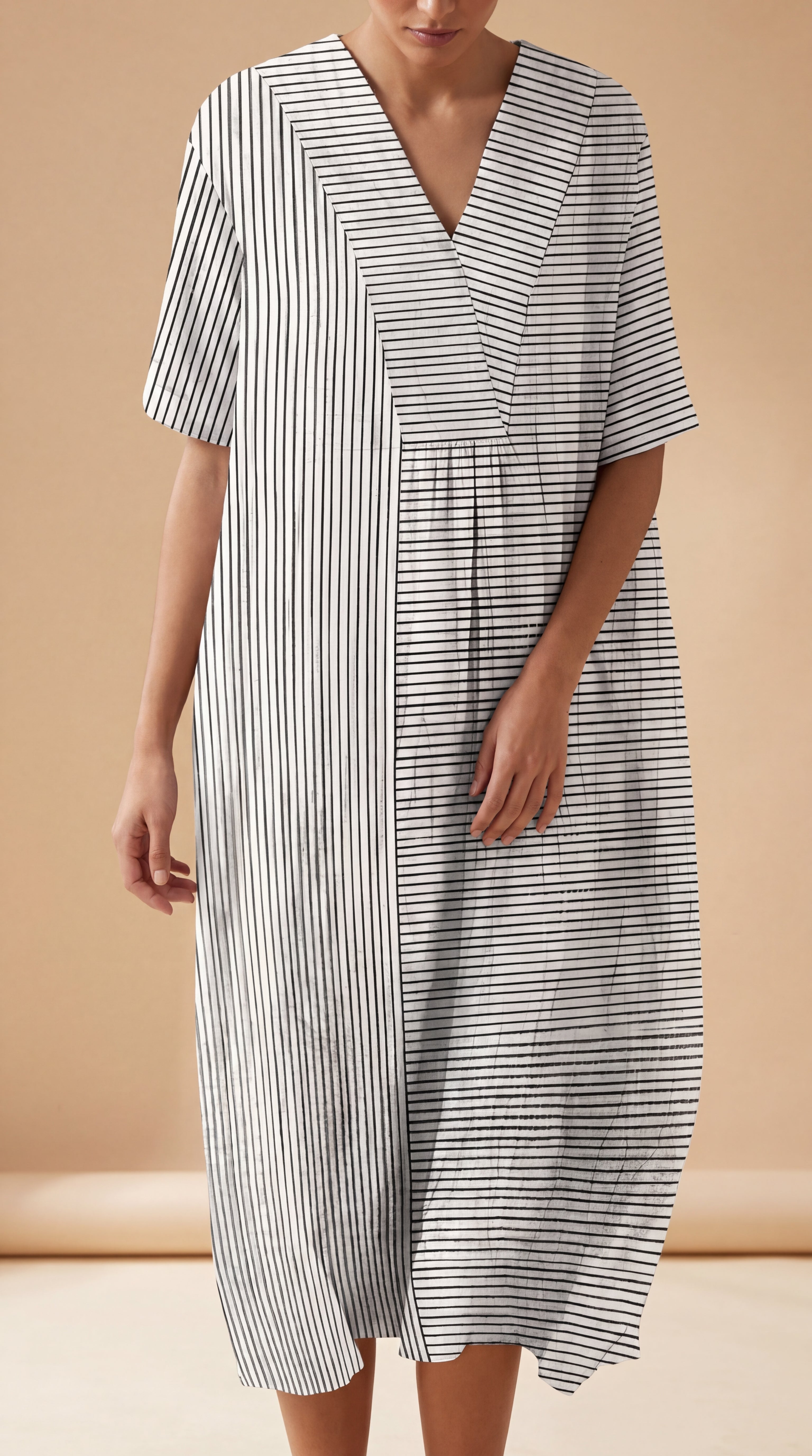 Brisa Noir™ Dress