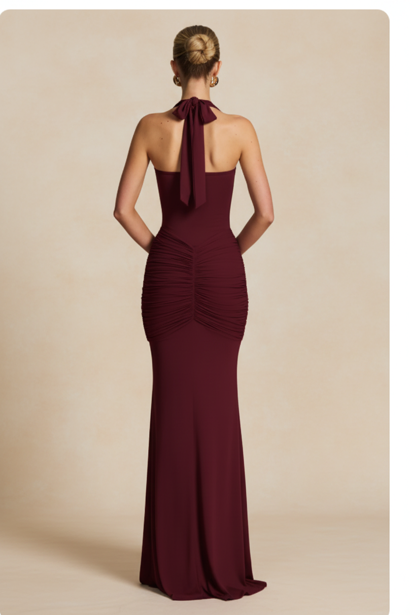 Seraphina – Vestido Maxi Fruncido Efecto Silueta Burdeos